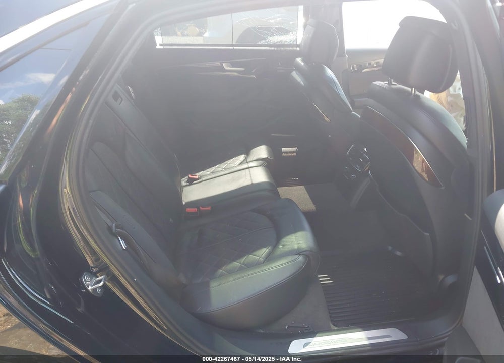 2015 AUDI A8 VIN: WAU32AFD3FN039603