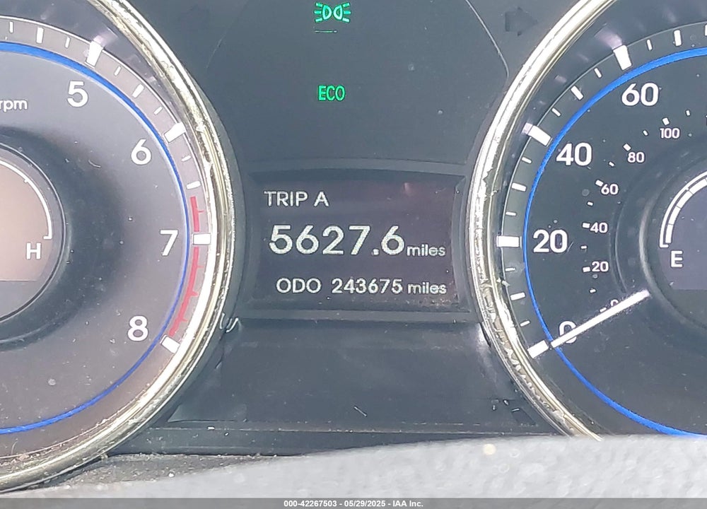 2011 HYUNDAI SONATA VIN: 5NPEB4AC7BH298147