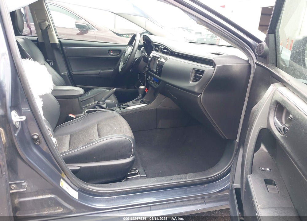 2015 TOYOTA COROLLA S PLUS VIN: 5YFBURHE8FP239375