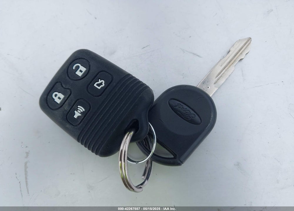 2010 FORD FOCUS VIN: 1FAHP3HN5AW164932