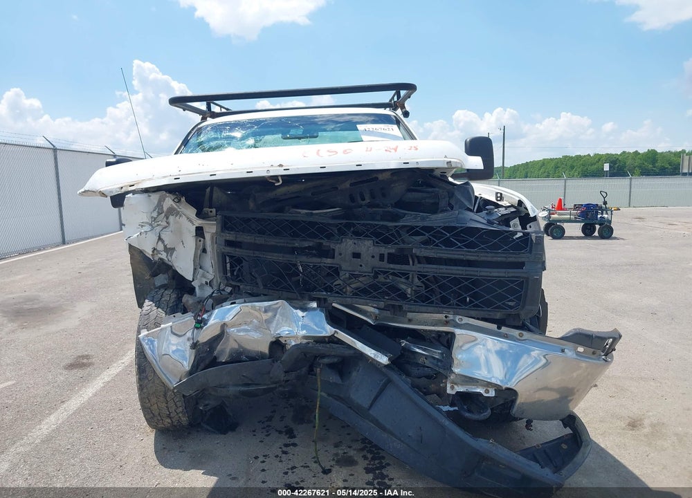 2011 CHEVROLET SILVERADO 2500HD WORK TRUCK VIN: 1GB0CVCG2BF138236