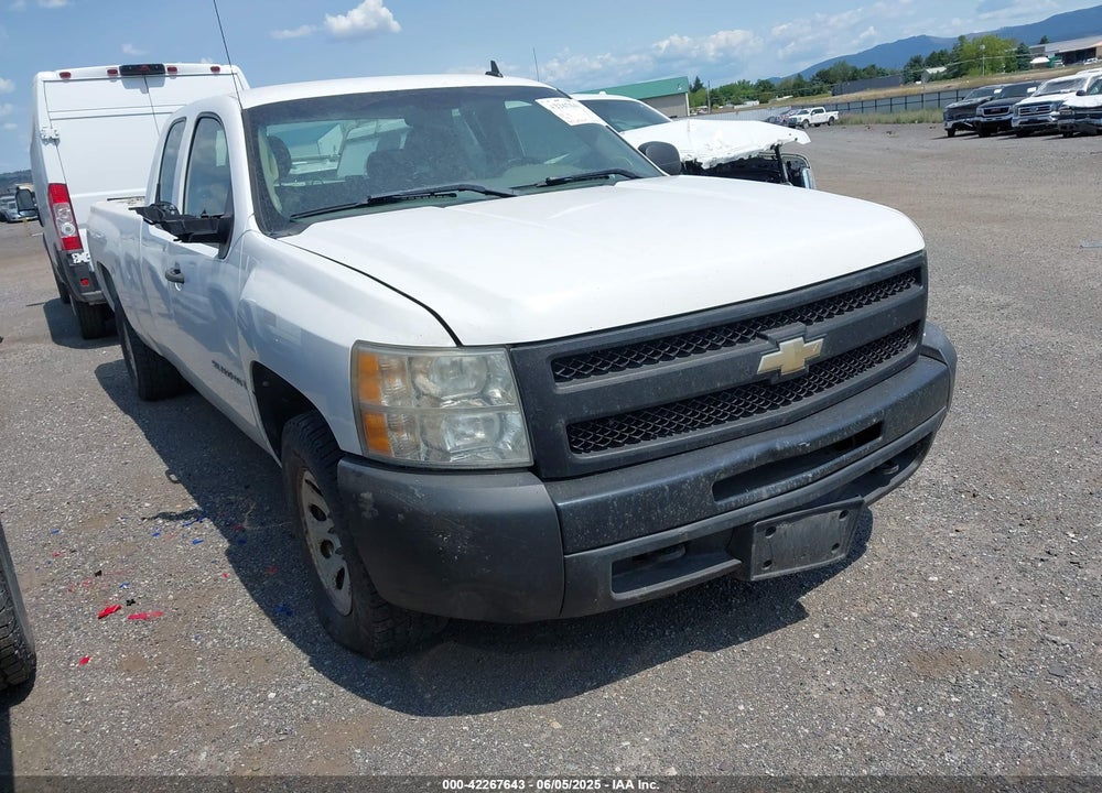 2009 CHEVROLET SILVERADO 1500 WORK TRUCK VIN: 1GCEK19J79E138717