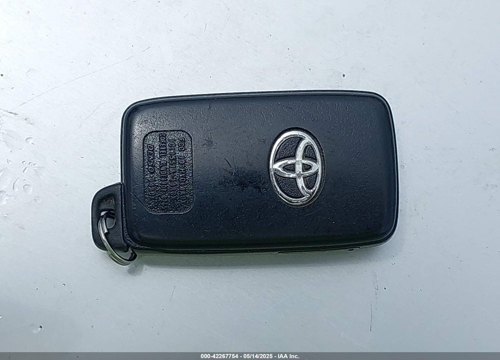 2010 TOYOTA PRIUS VIN: JTDKN3DUXA0016975