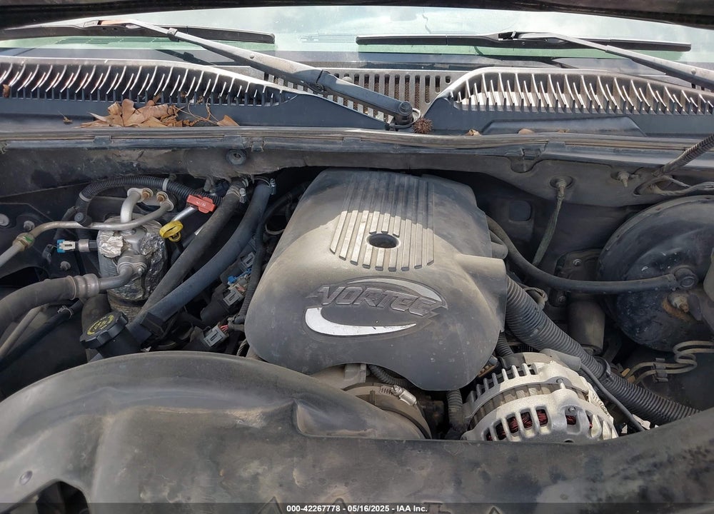 2002 CHEVROLET TAHOE LT VIN: 1GNEC13Z72R279613