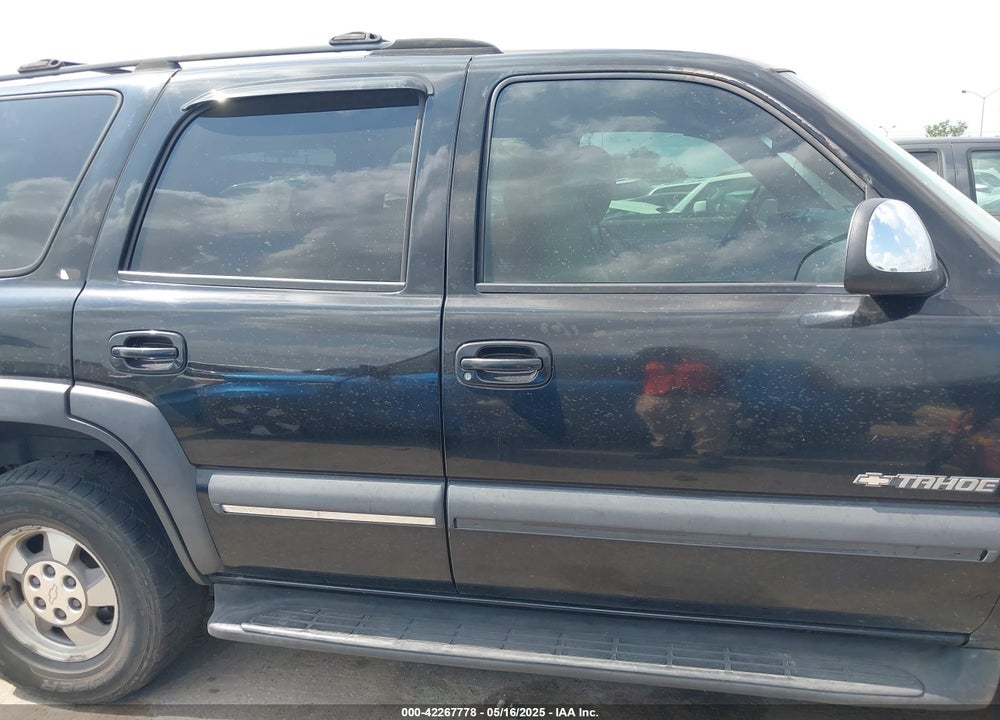 2002 CHEVROLET TAHOE LT VIN: 1GNEC13Z72R279613