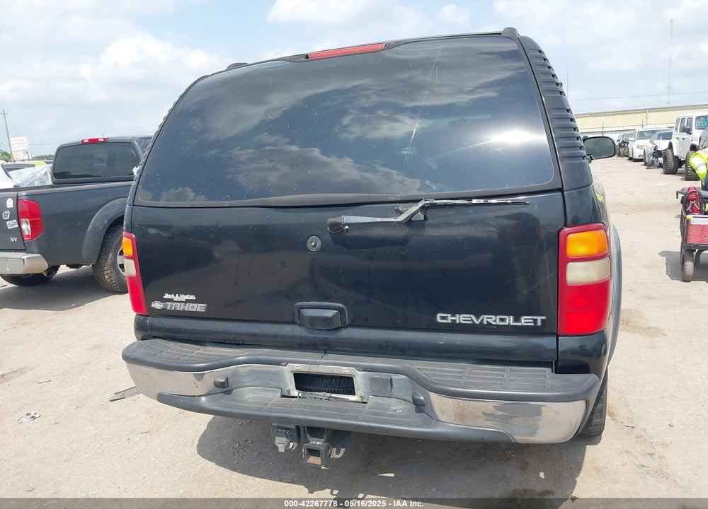 2002 CHEVROLET TAHOE LT VIN: 1GNEC13Z72R279613