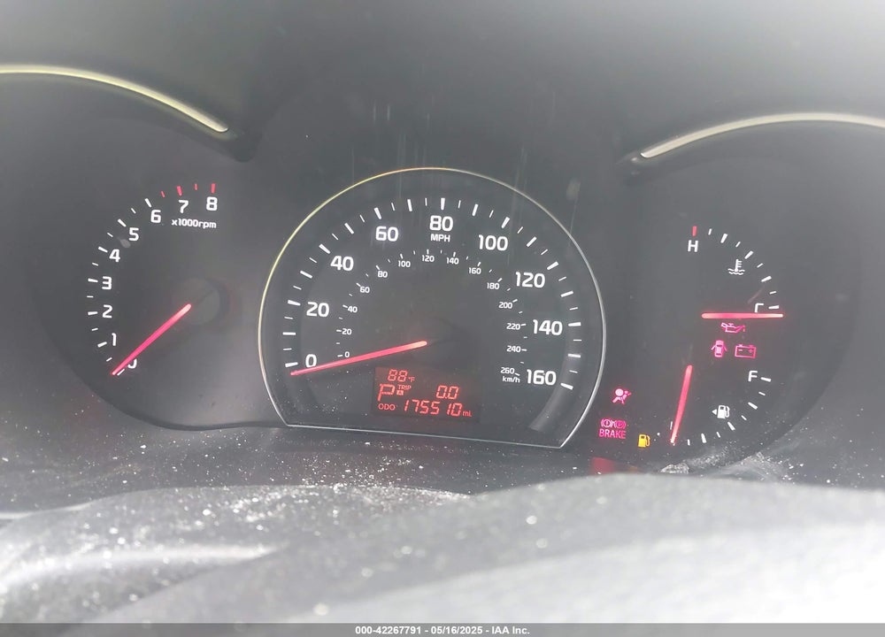 2014 KIA SORENTO VIN: 5XYKTCA69EG441342