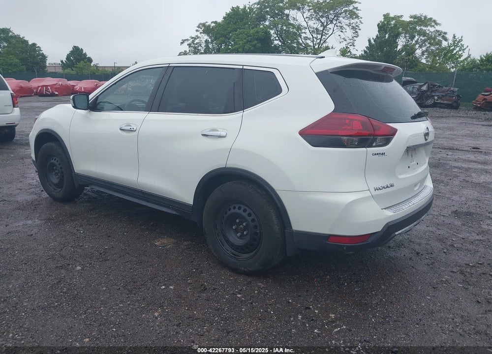 2019 NISSAN ROGUE S VIN: 5N1AT2MV3KC831907