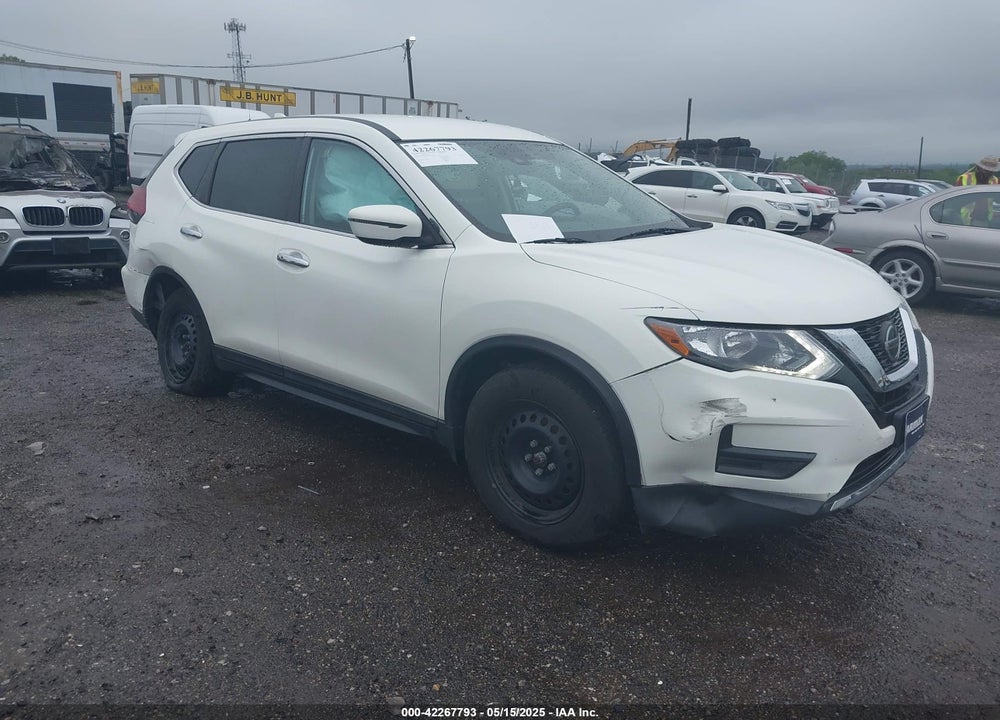 2019 NISSAN ROGUE S VIN: 5N1AT2MV3KC831907