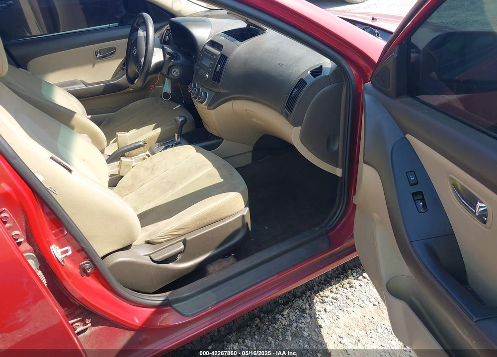 2010 HYUNDAI ELANTRA VIN: KMHDU4AD8AU009677