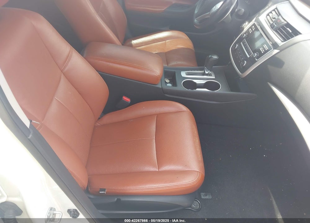 2016 NISSAN ALTIMA VIN: 1N4AL3AP7GC219688
