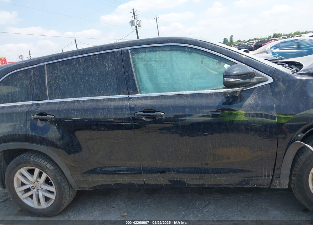 2015 TOYOTA HIGHLANDER LE VIN: 5TDZARFH0FS016775