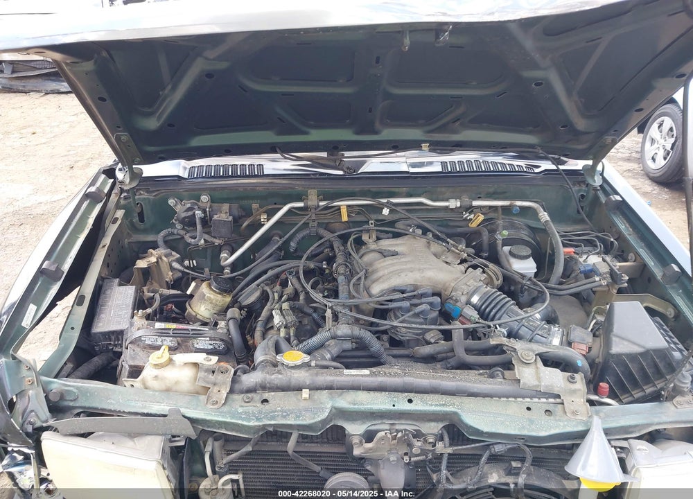 2001 NISSAN XTERRA XE-V6 VIN: 5N1ED28T81C523492
