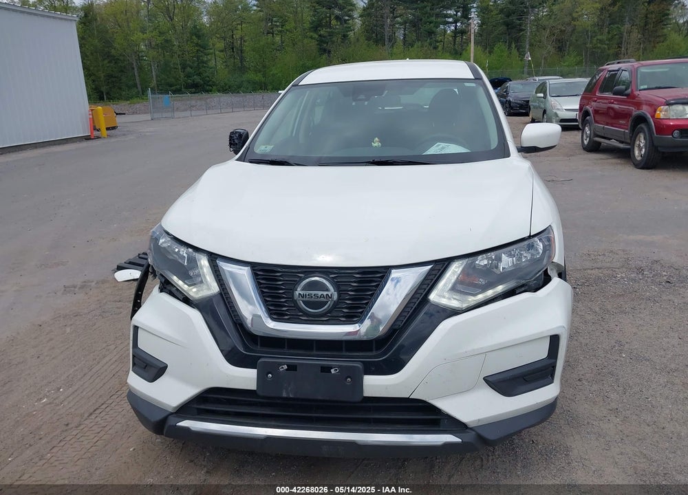 2019 NISSAN ROGUE VIN: 5N1AT2MVXKC717242