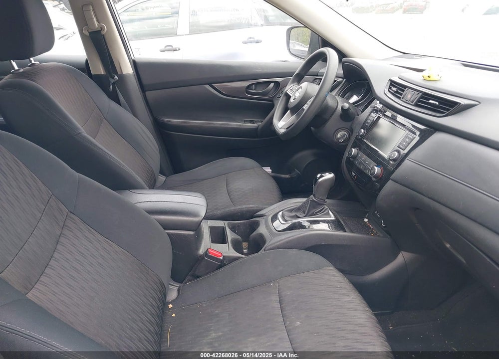 2019 NISSAN ROGUE VIN: 5N1AT2MVXKC717242