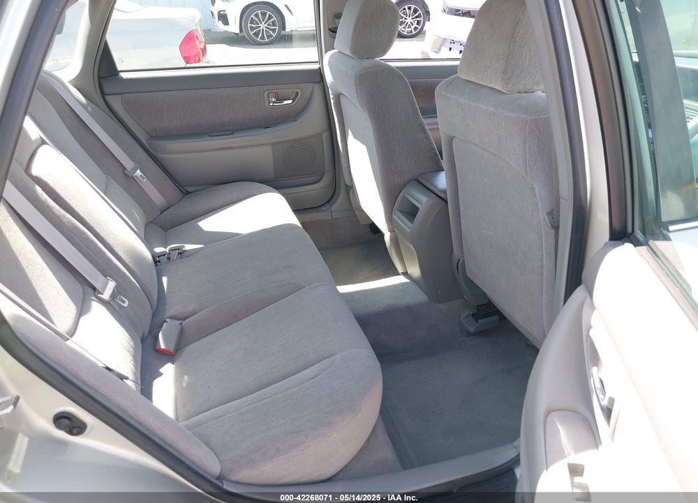 2000 TOYOTA AVALON VIN: 4T1BF28B1YU110130