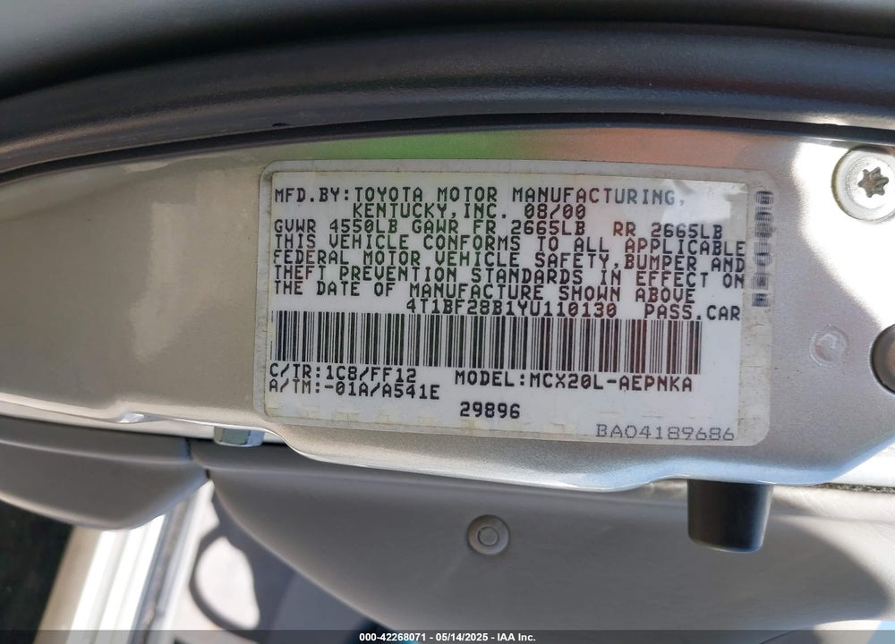 2000 TOYOTA AVALON VIN: 4T1BF28B1YU110130