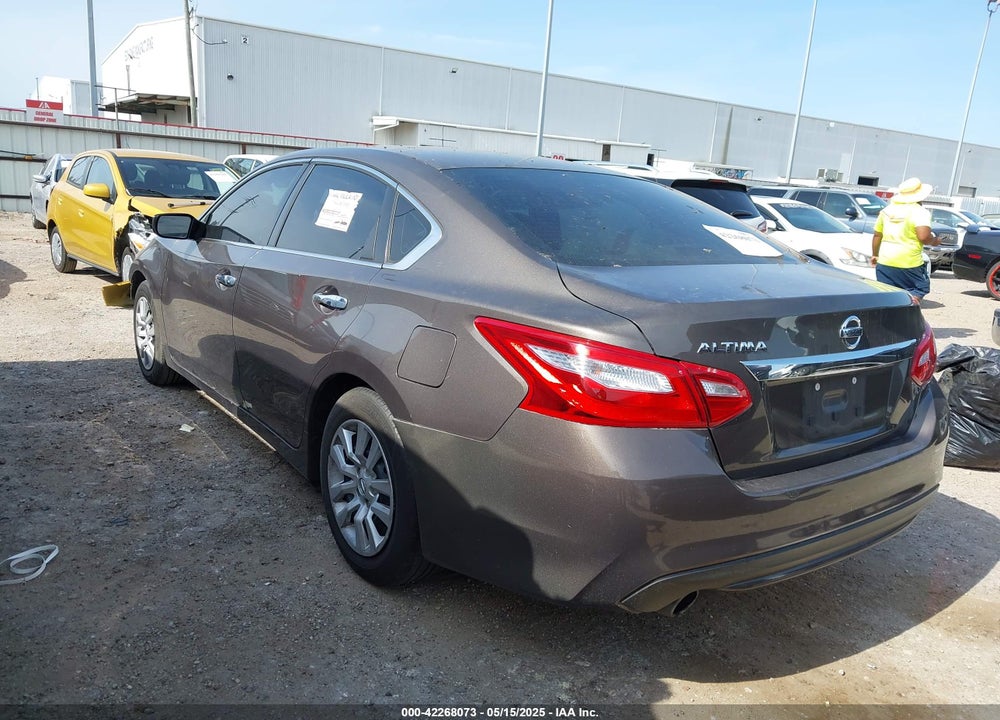 2016 NISSAN ALTIMA VIN: 1N4AL3AP5GN304212