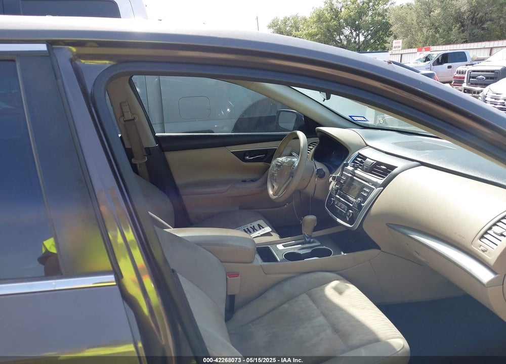 2016 NISSAN ALTIMA VIN: 1N4AL3AP5GN304212