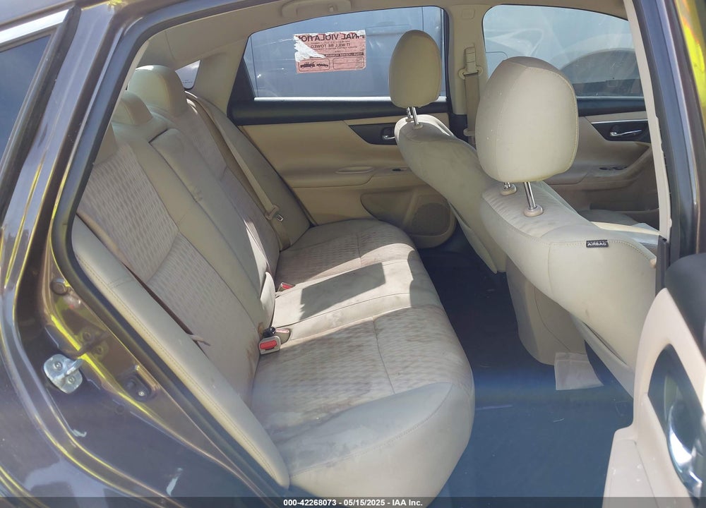 2016 NISSAN ALTIMA VIN: 1N4AL3AP5GN304212