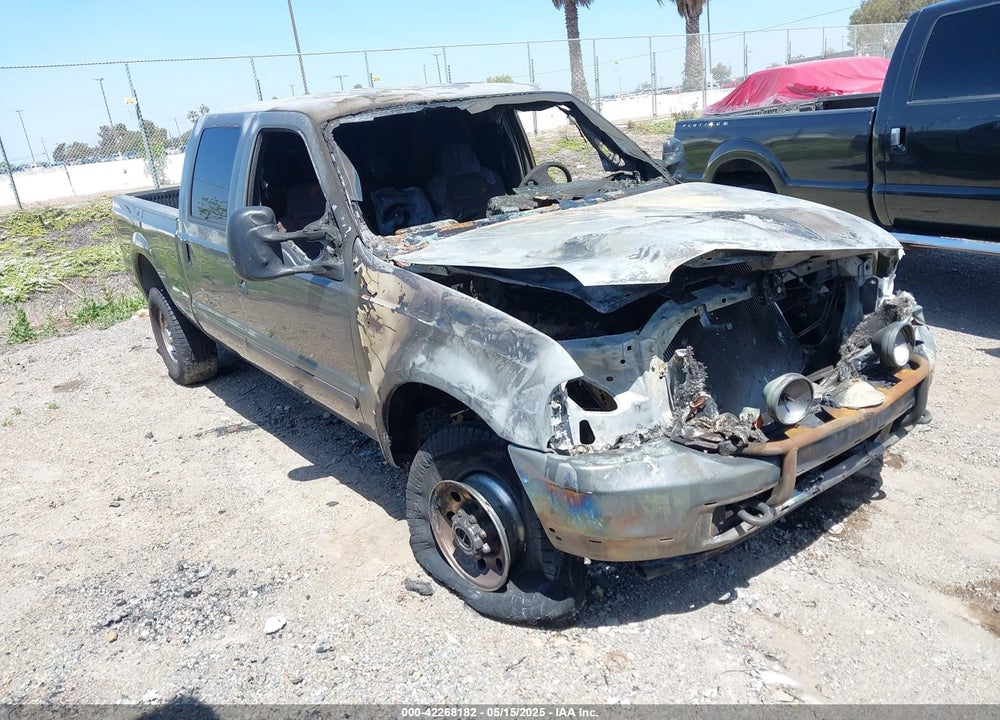 2002 FORD F-350 LARIAT/XL/XLT VIN: 1FTSW31S22EC38429
