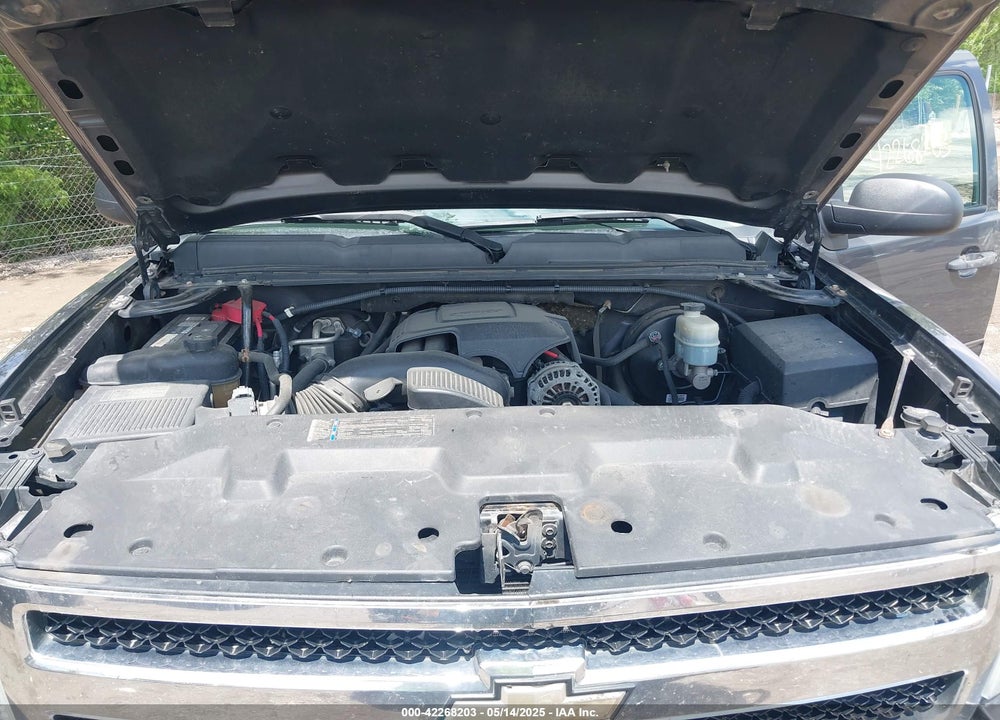 2010 CHEVROLET SILVERADO 1500 LT VIN: 1GCSKSE30AZ273325