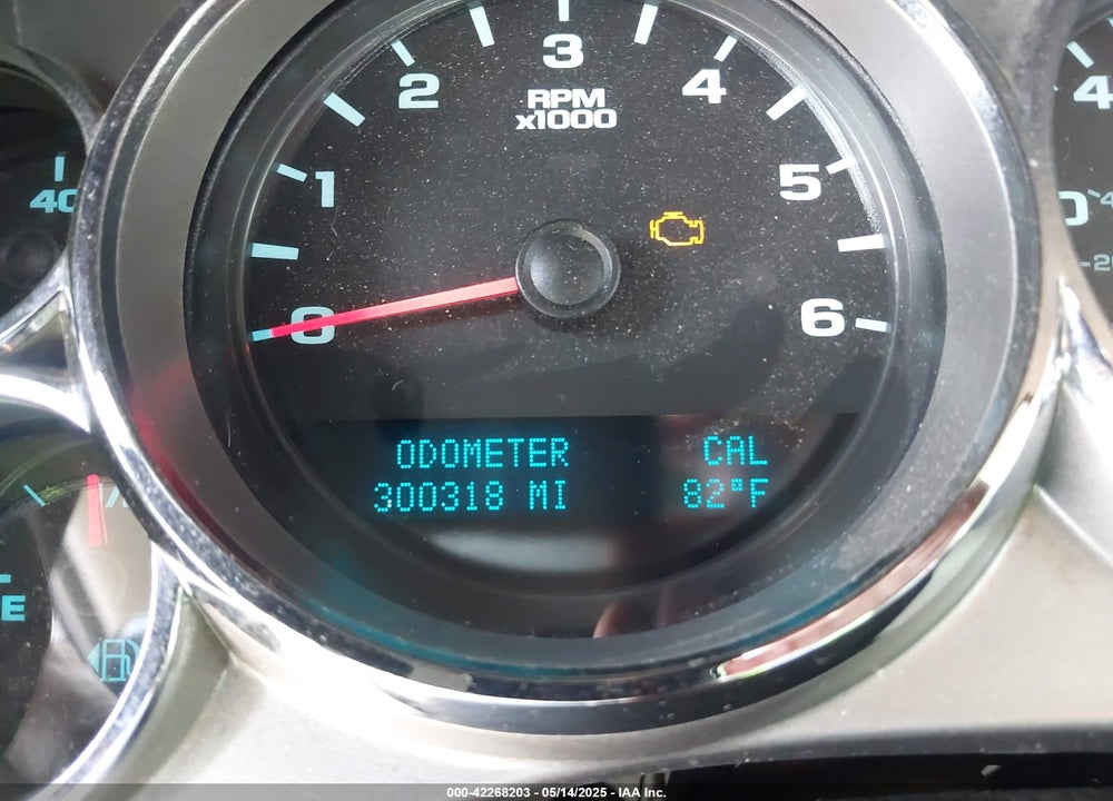2010 CHEVROLET SILVERADO 1500 LT VIN: 1GCSKSE30AZ273325