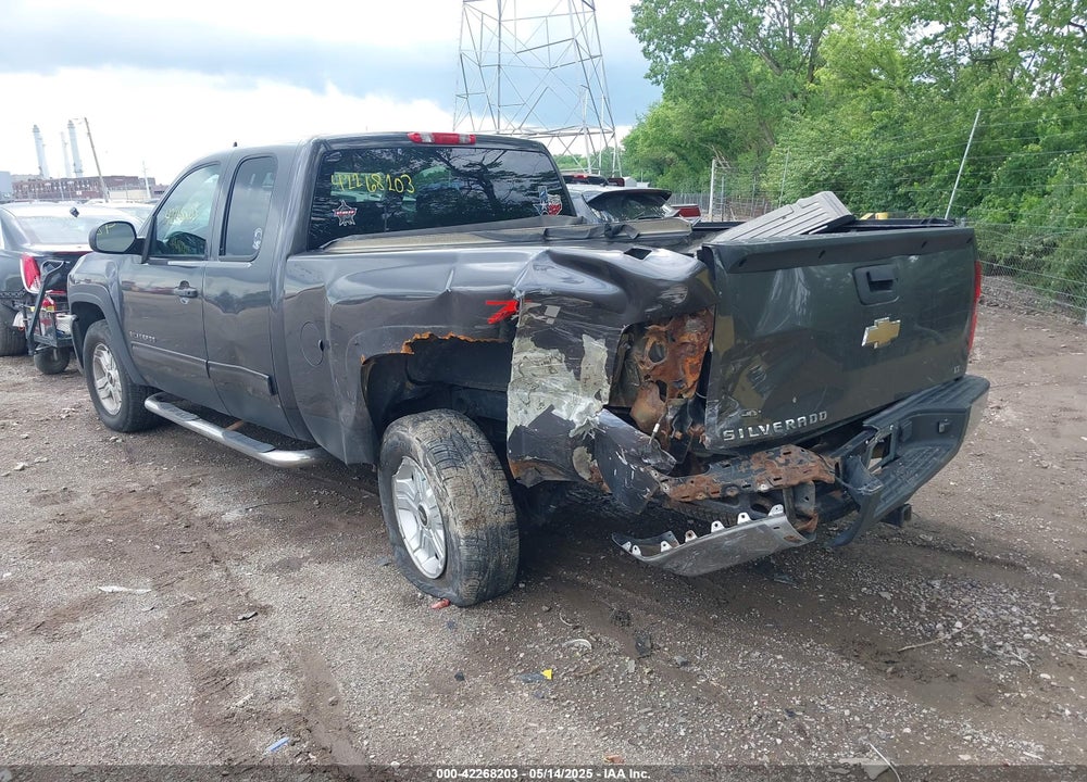 2010 CHEVROLET SILVERADO 1500 LT VIN: 1GCSKSE30AZ273325
