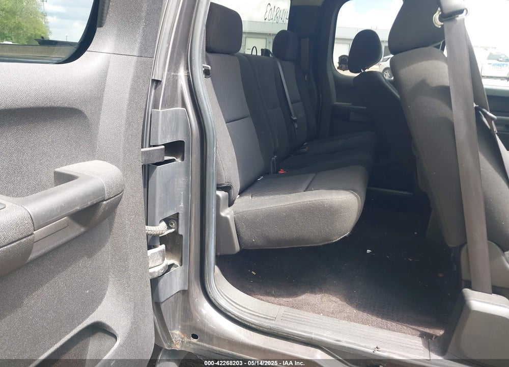2010 CHEVROLET SILVERADO 1500 LT VIN: 1GCSKSE30AZ273325