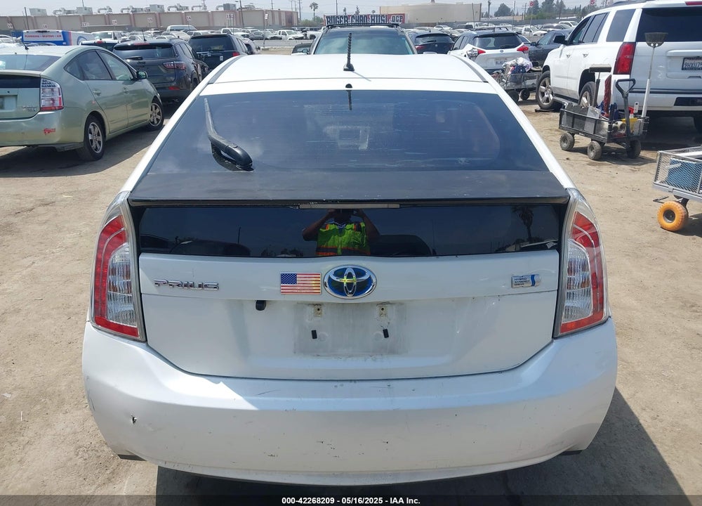 2013 TOYOTA PRIUS VIN: JTDKN3DU3D5545630
