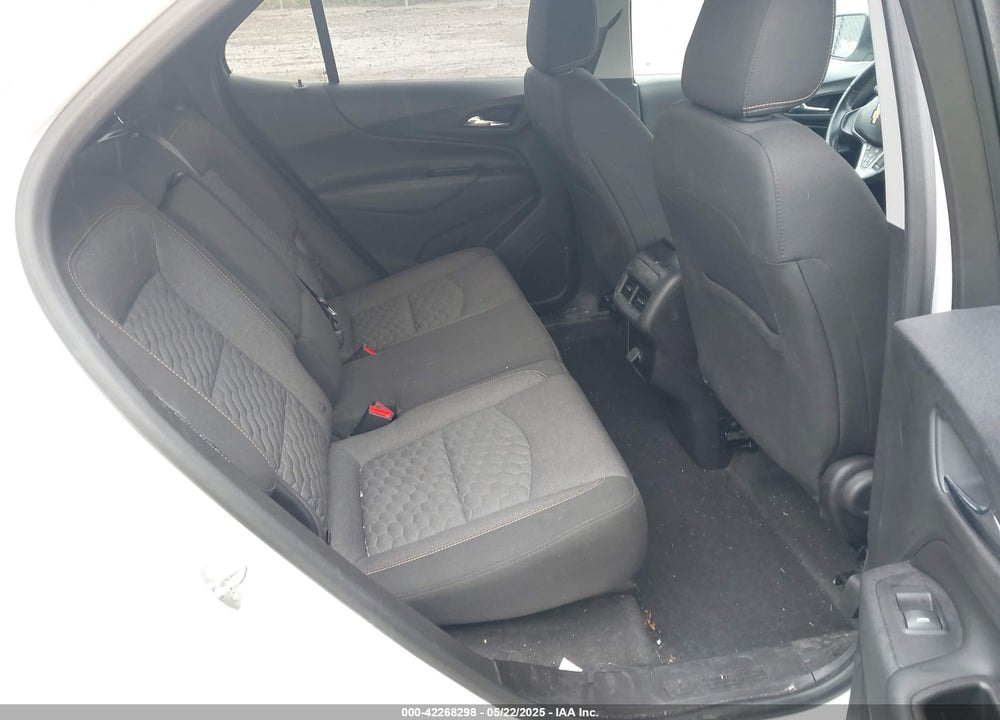 2018 CHEVROLET EQUINOX LT VIN: 2GNAXSEV0J6264769