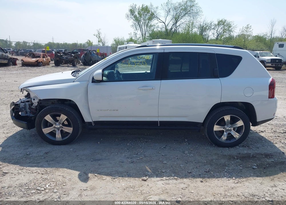 2016 JEEP COMPASS VIN: 1C4NJCEA5GD804822