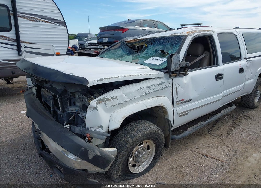 2005 CHEVROLET SILVERADO 2500HD LT VIN: 1GCHK23215F971423