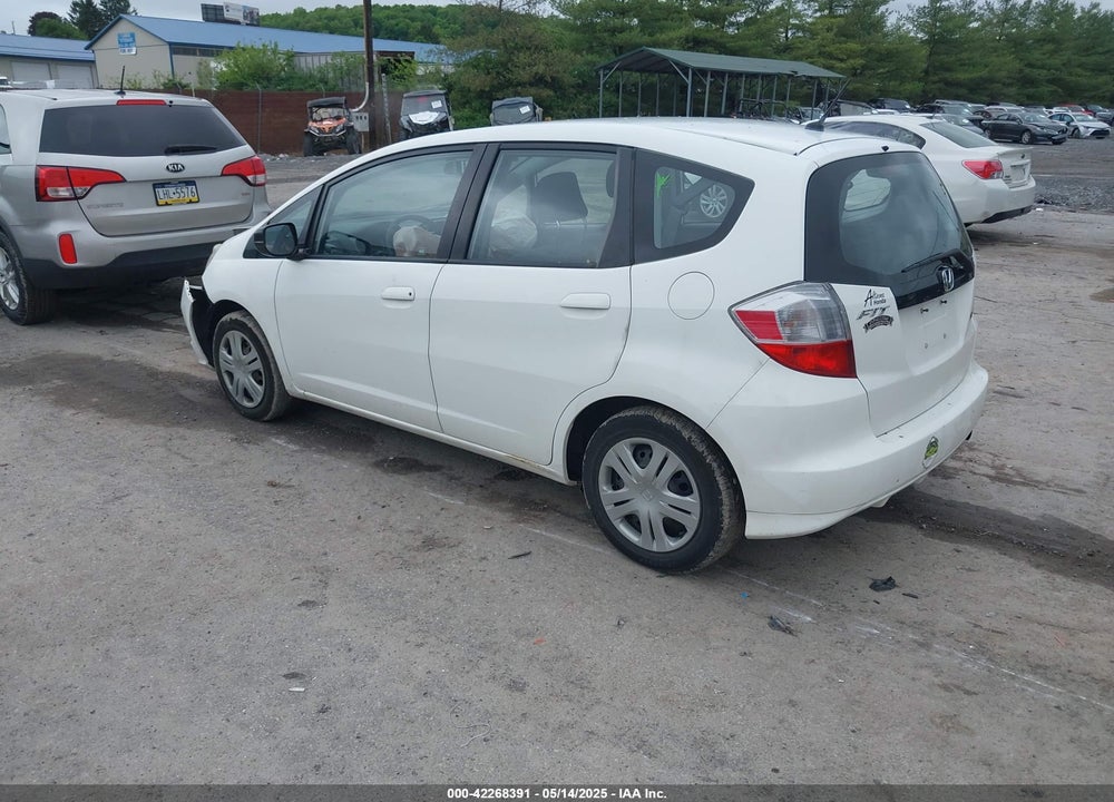 2010 HONDA FIT VIN: JHMGE8H24AC011764