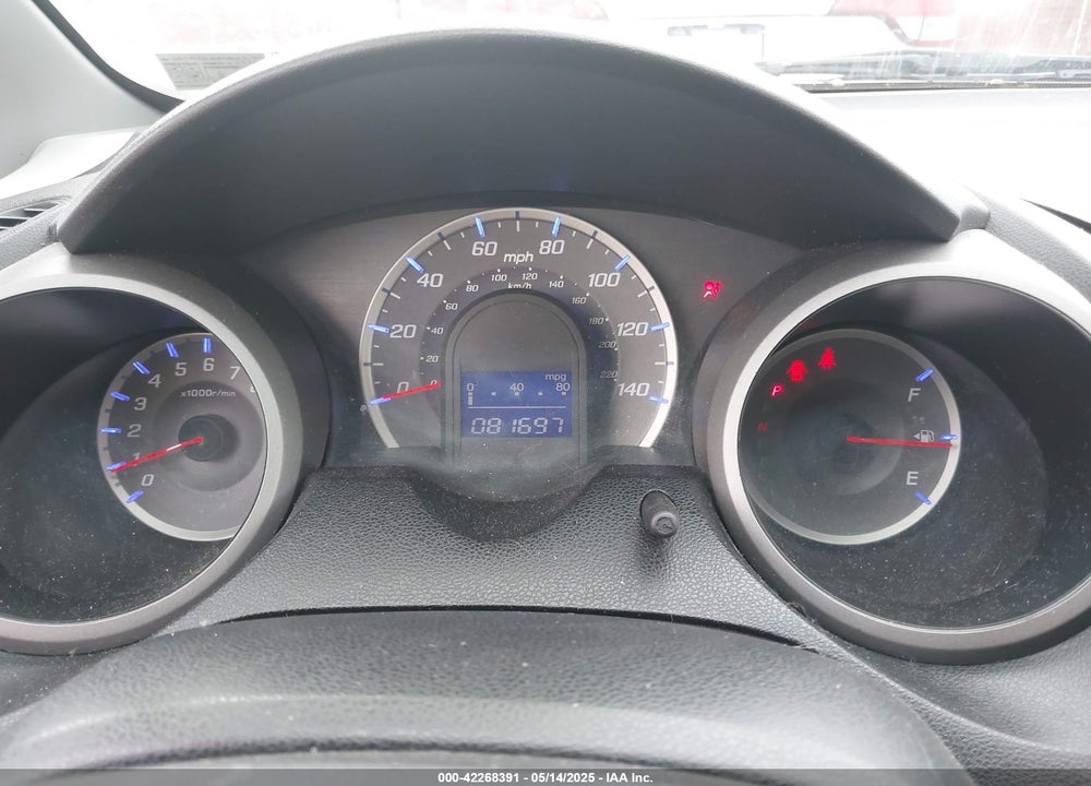 2010 HONDA FIT VIN: JHMGE8H24AC011764