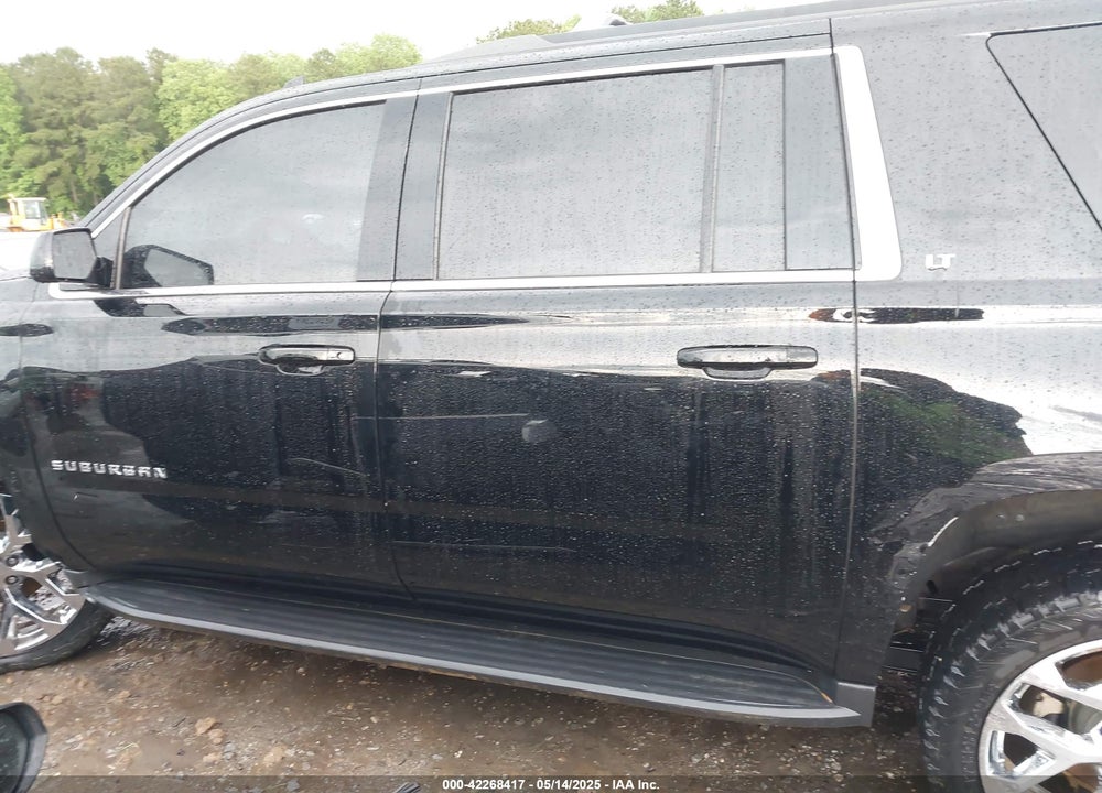 2017 CHEVROLET SUBURBAN LT VIN: 1GNSKHKC8HR324644