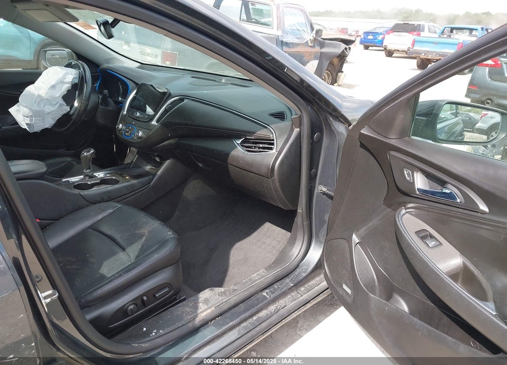 2018 CHEVROLET MALIBU LT VIN: 1G1ZD5STXJF160510