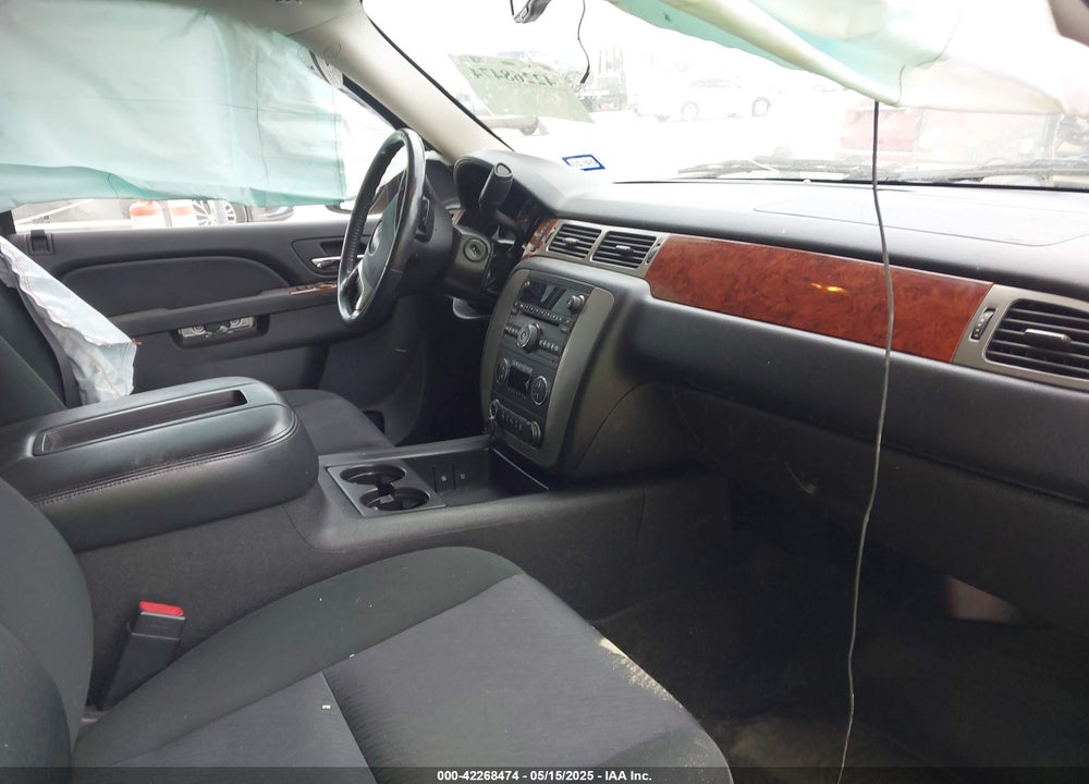 2012 GMC YUKON SLE VIN: 1GKS2AE07CR231029