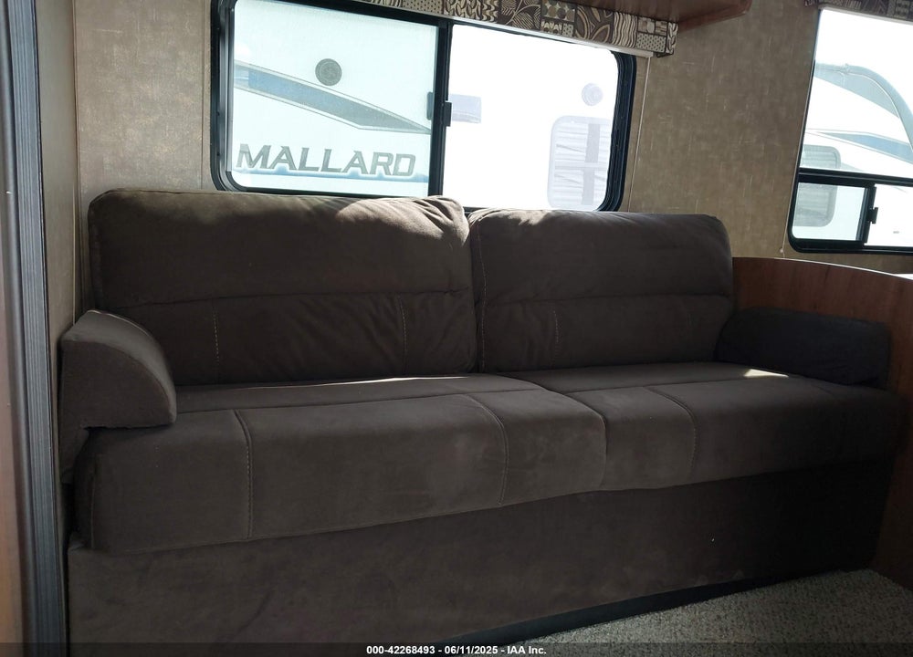 2016 JAYCO OTHER VIN: 1UJBJ0BNXG17Y0060