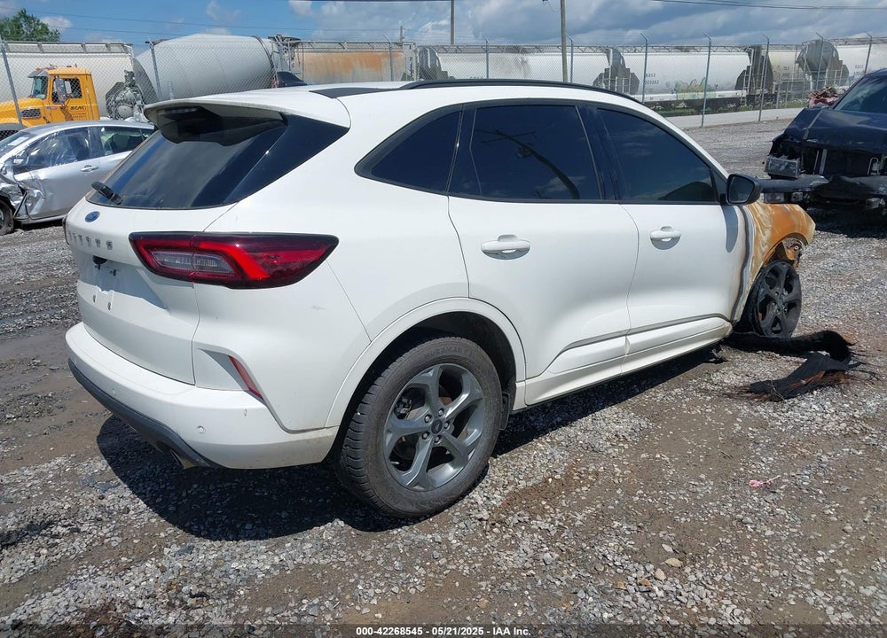 2023 FORD ESCAPE ST LINE VIN: 1FMCU0MNXPUB20734