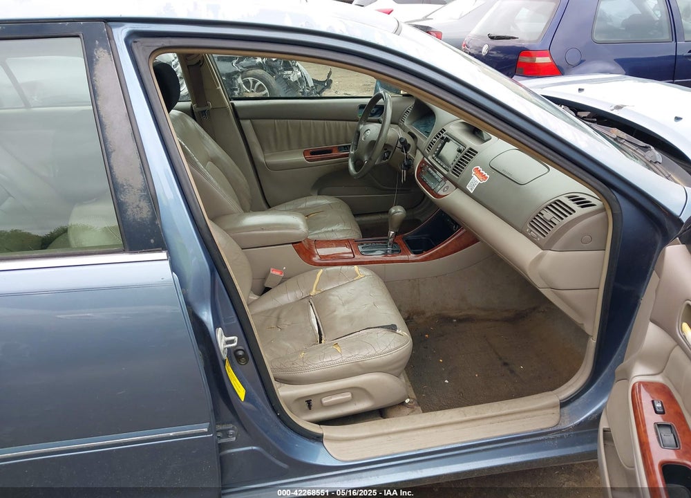 2002 TOYOTA CAMRY XLE V6 VIN: 4T1BF30K62U506868