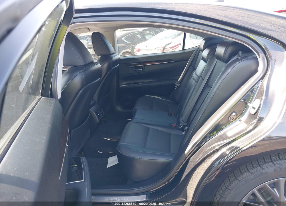 2018 LEXUS ES 350 VIN: 58ABK1GGXJU098576
