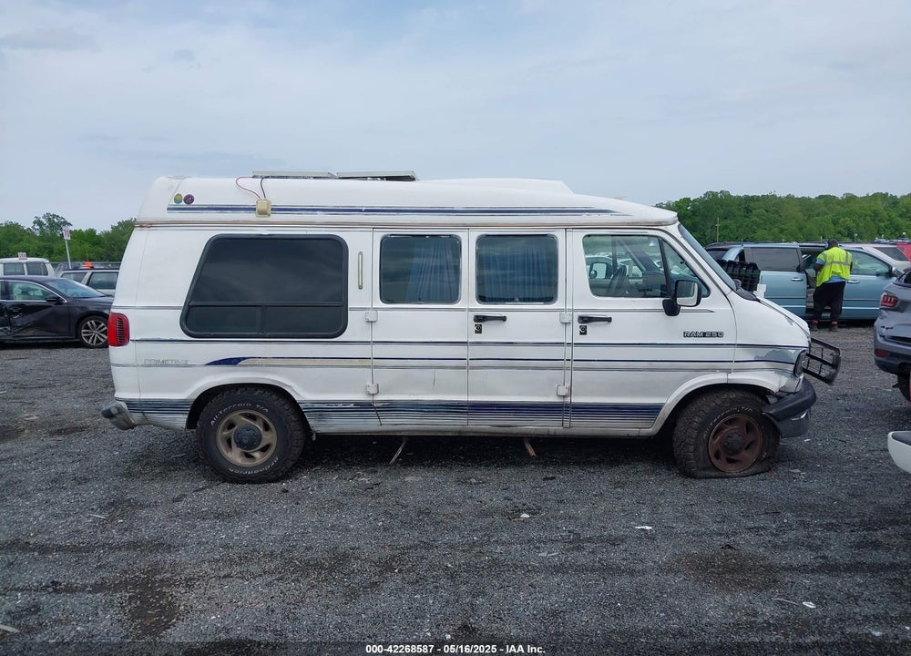1994 DODGE RAM VAN B250 VIN: 2B6HB21YXRK101575