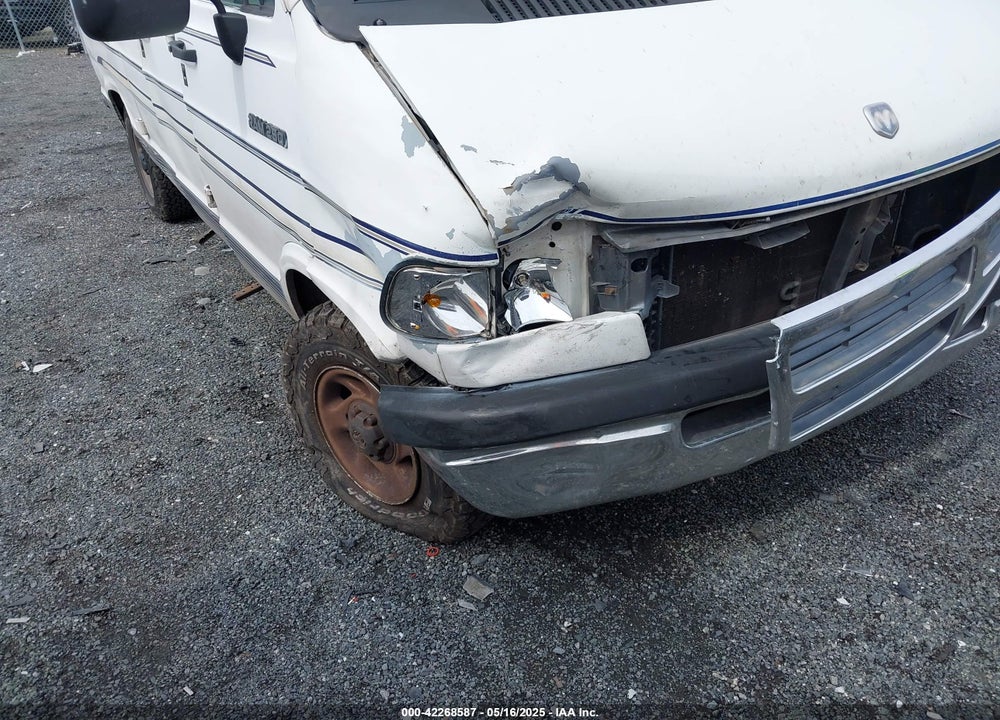 1994 DODGE RAM VAN B250 VIN: 2B6HB21YXRK101575