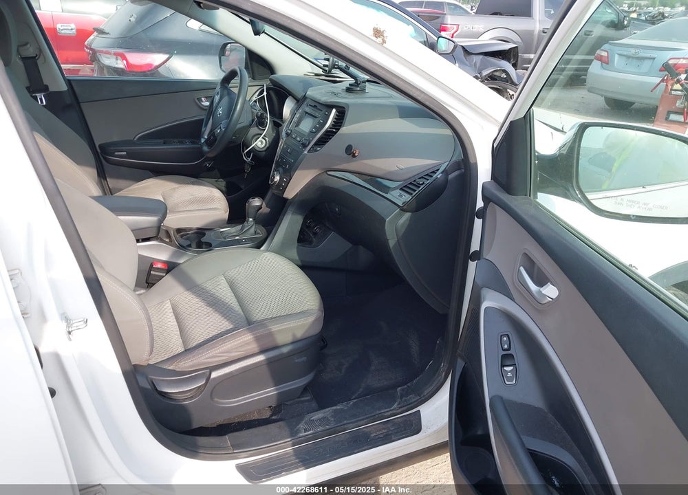 2016 HYUNDAI SANTA FE VIN: KM8SM4HFXGU141055