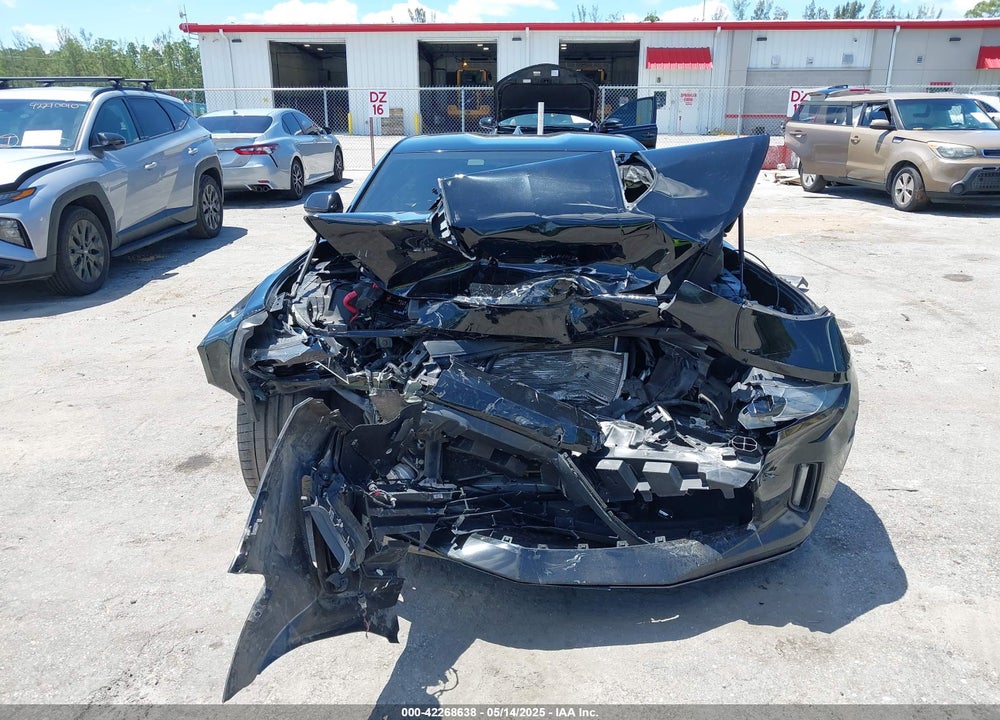 2018 CHEVROLET CAMARO VIN: 1G1FB1RX8J0184852