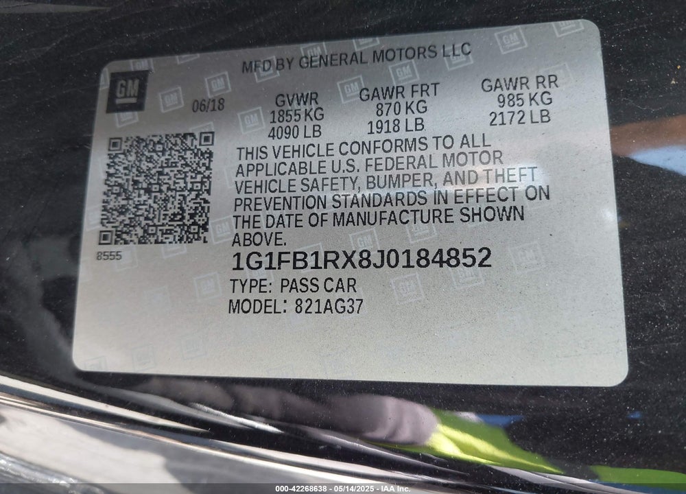 2018 CHEVROLET CAMARO VIN: 1G1FB1RX8J0184852