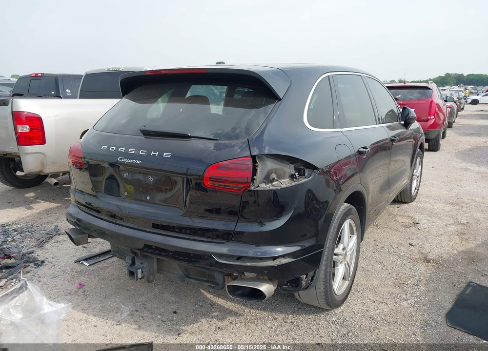 2016 PORSCHE CAYENNE VIN: WP1AA2A27GKA08400