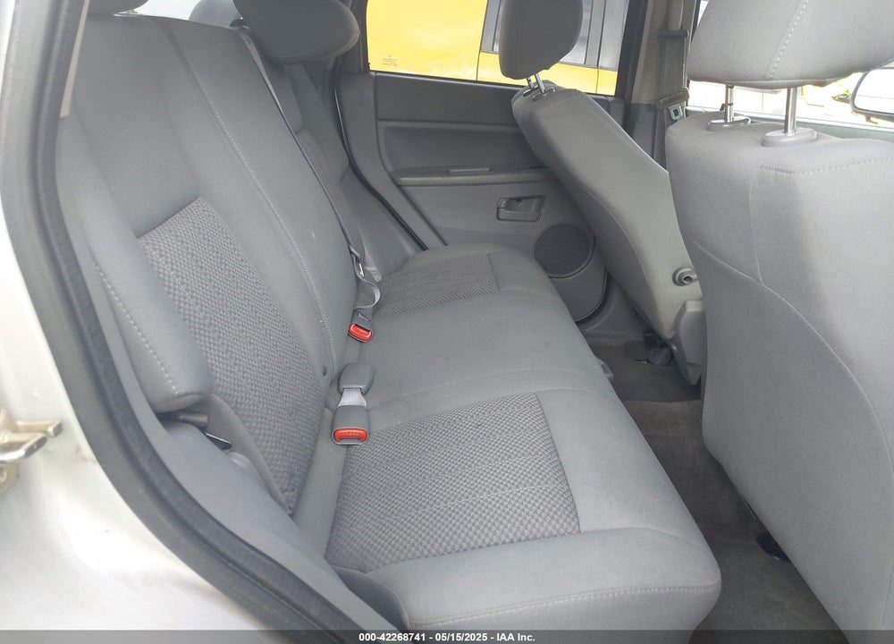2005 JEEP GRAND CHEROKEE LAREDO VIN: 1J4GS48K05C633569