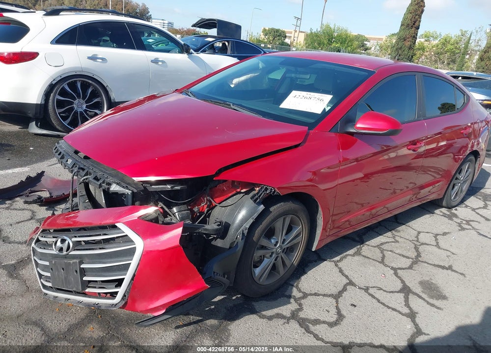 2017 HYUNDAI ELANTRA VIN: 5NPD84LF4HH168370